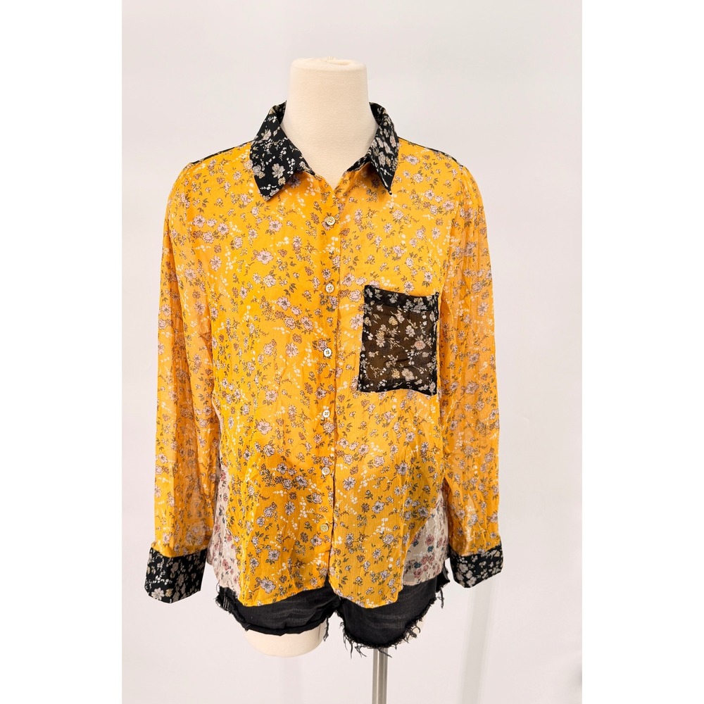 &. Layered Floral Patchwork Button Down Shirt Womens Medium Yellow Boho